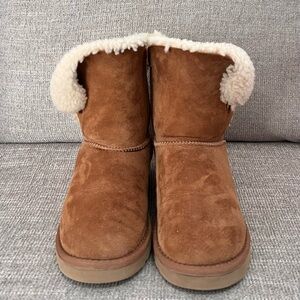 UGG Australia Chestnut Bailey Button Boots
